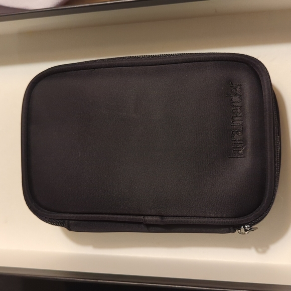 Laura Mercier Mini Make-Up Brush Case /Pouch - Picture 1 of 3